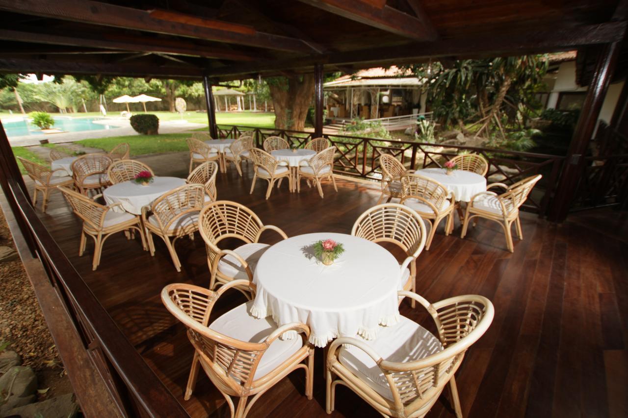 Mwembe Resort Малінді Екстер'єр фото